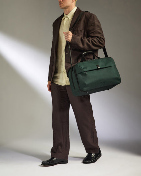 Antler Luggage -  Overnight Bag in Antler Green - Urban Light - Overnight Bags Overnight Bag in Green - Urban Light | Weekend Bags & Overnight Travel Bags